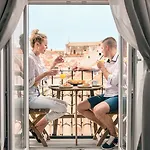 San Rocco Palace לינה וארוחת בוקר 4*
