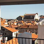 San Rocco Palace לינה וארוחת בוקר 4*