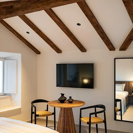San Rocco Palace krevet i doručak 4*