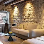 San Rocco Palace Bed & Breakfast